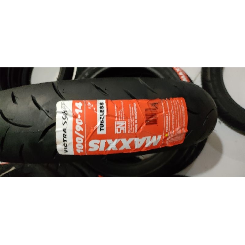 ban luar Maxxis 100/90-14 victra tubeless