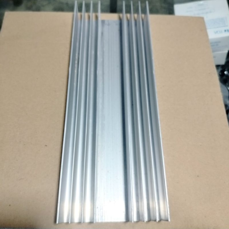 Pendingin/Heatsink 30 CM Tebal