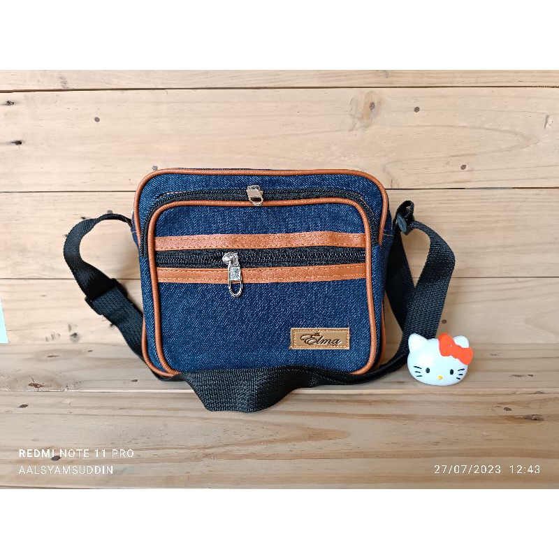 Tas Slempang Levis Pria Wanita Ukuran Kecil