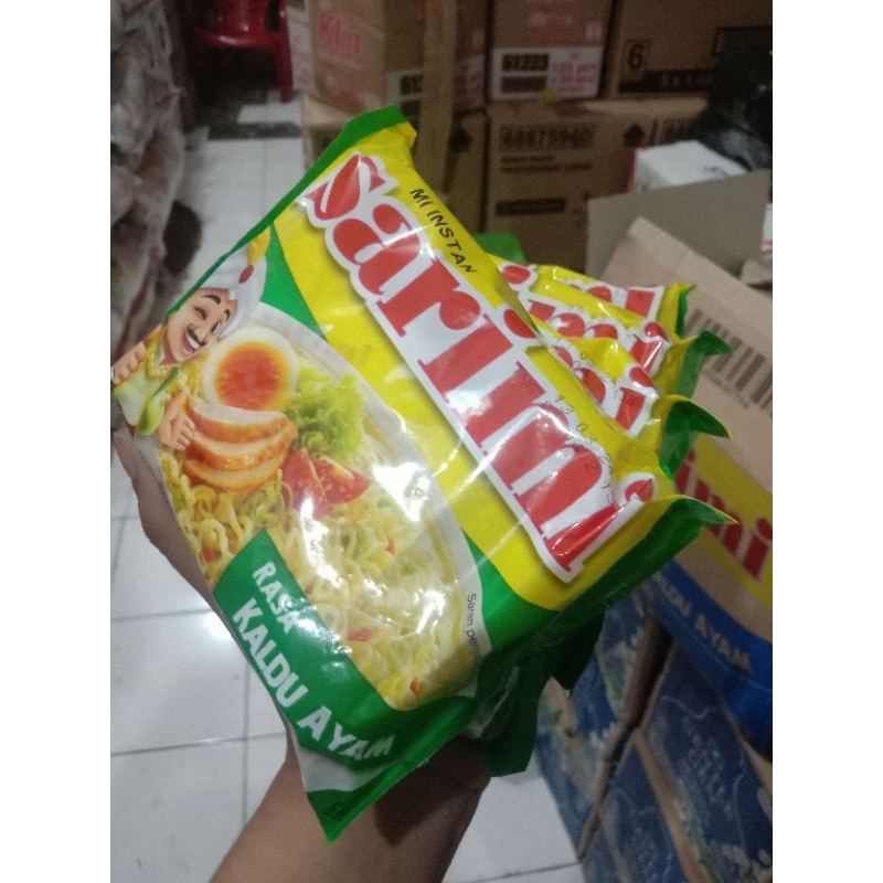 

Mie sarimi dapat 5 pcs kaldu ayam