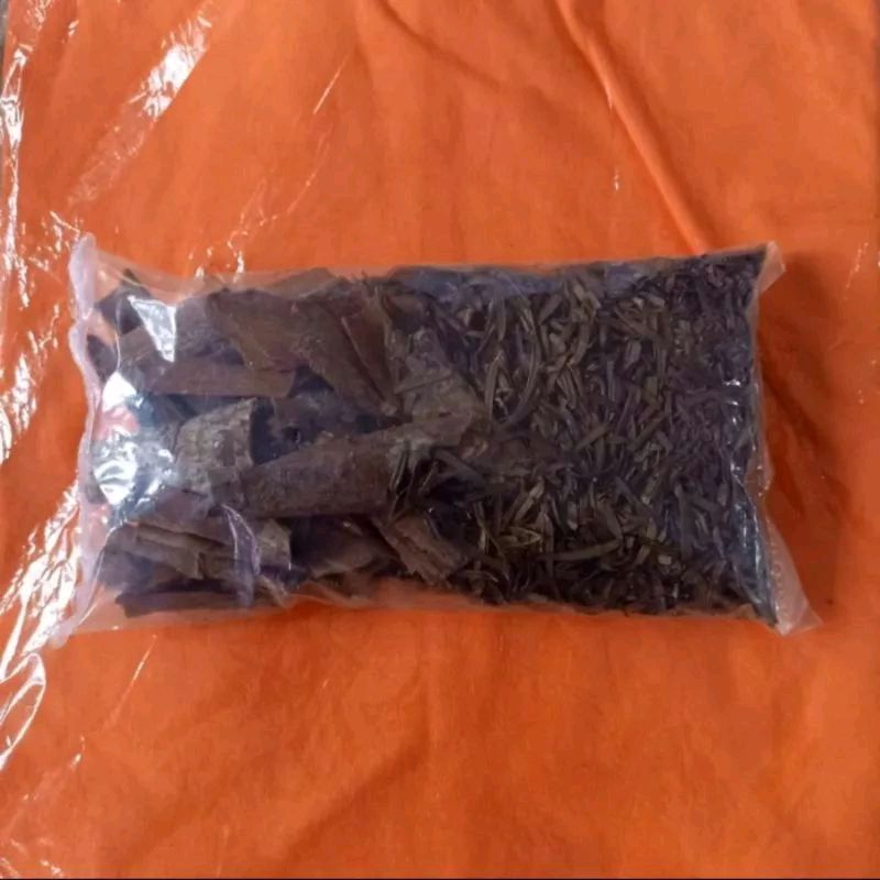 Herbal Alami Taxus Sumatrana | Kulit dan Daun