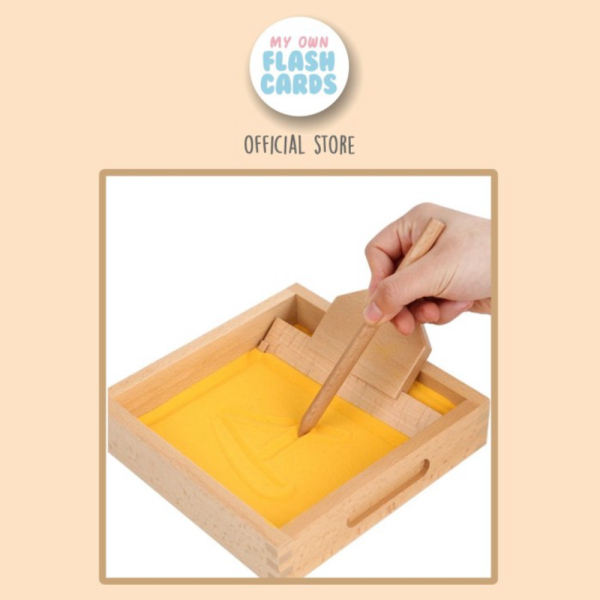 

Dijual Box Toy Edu Pasir Belajar Menulis Montessori Mainan Sand Tray Tracing Berkualitas