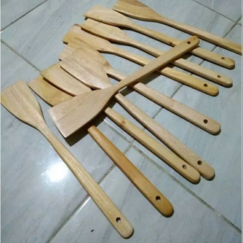 

Spatulla / Sodet Kayu
