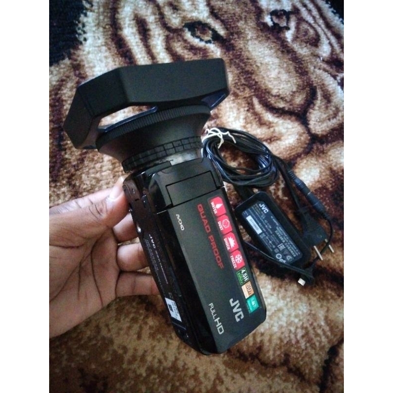Handycam JVC GZ R10 Full HD