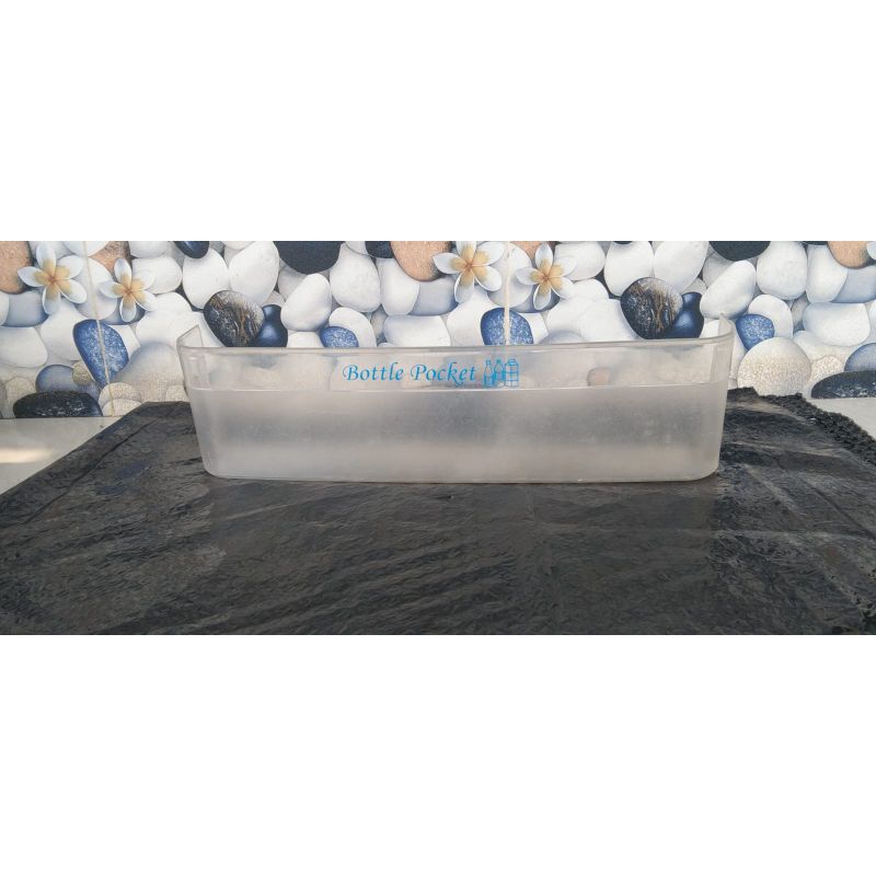 Rak kulkas sanyo slim 1 pintu rak botol bagian bawah kulkas sanyo slim 1 pintu