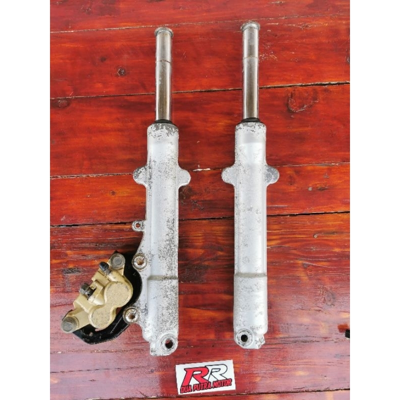 botom bottom shock shok halu halu kaliper pala kepala babi depan original ori copotan yamaha nouvo z