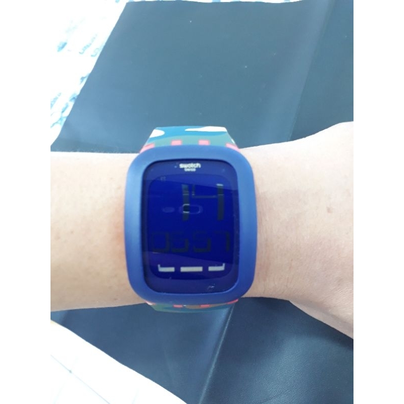 Jam Tangan Swatch Touch SURB 104