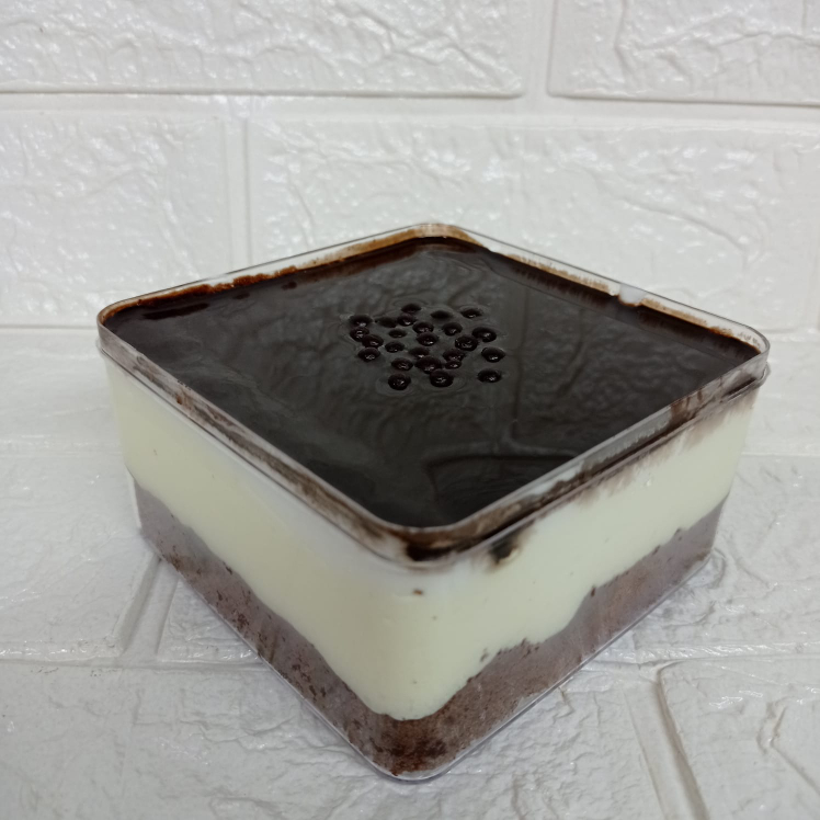 

Durian Choco Dessert Box