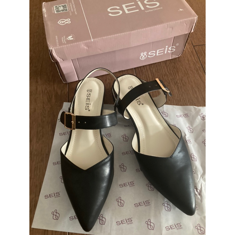 seis sepatu zoya
