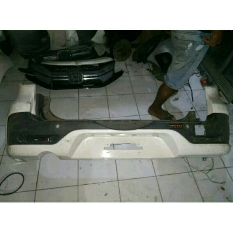 bemper belakang dan bodykit toyota rush 2015-2017 trd sportivo original