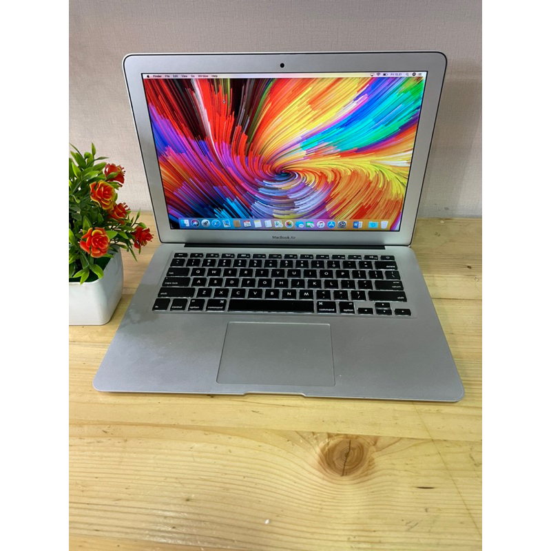 Macbook air 13inch Mid 2013 i7