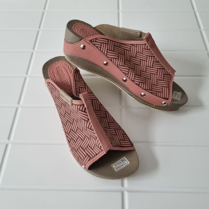 VERONA RGD-01 Sandal Wedges Wanita Kokop Block Warna Salem