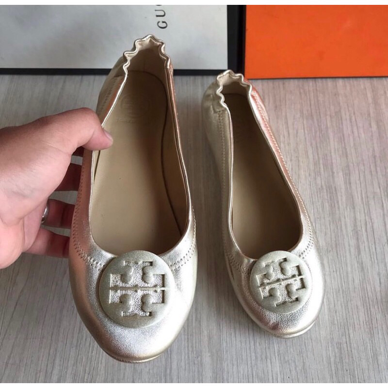 Tory Burch Flat Shoes Gold Authentic sz 7
