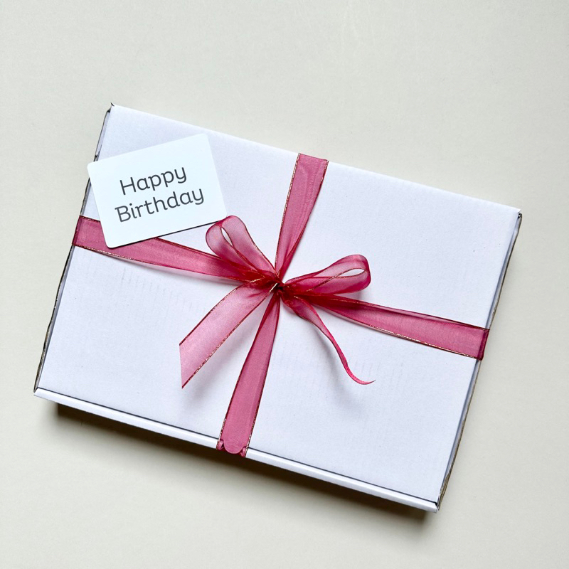 

Gift Box (Pita + Card)