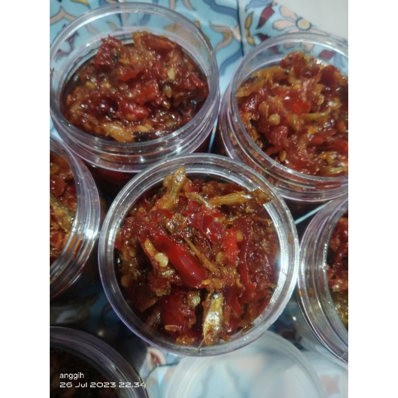 

sambal teri 150gr
