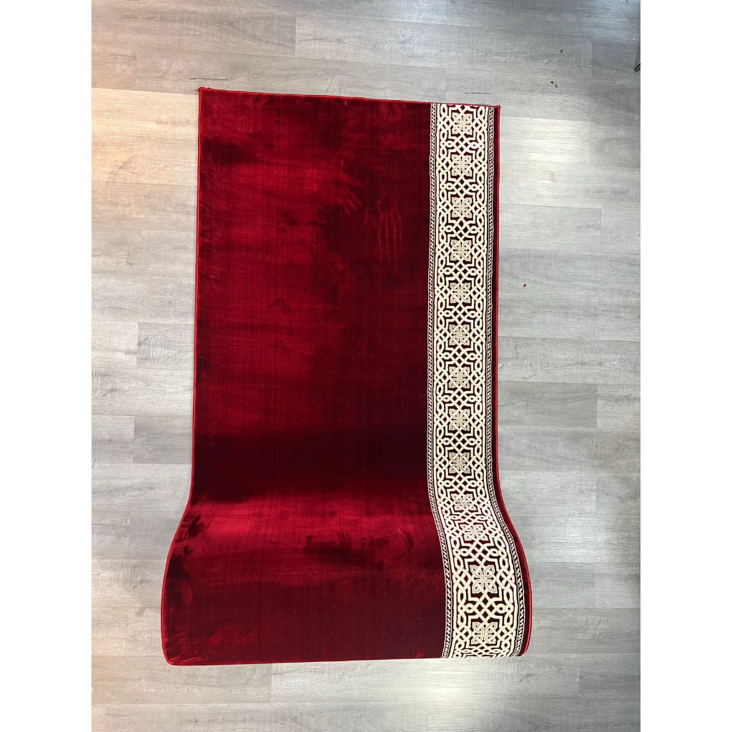 Karpet Masjid Sajadah Mushola Import Turki Meteran Mirac Red Polos Bintik