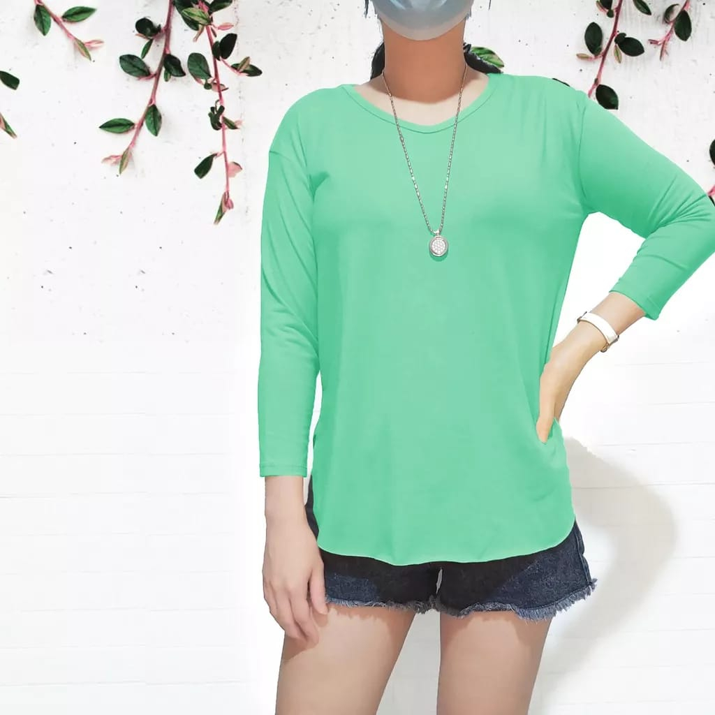 KODE JES KAOS 7/8 WANITA BENTUK OVAL