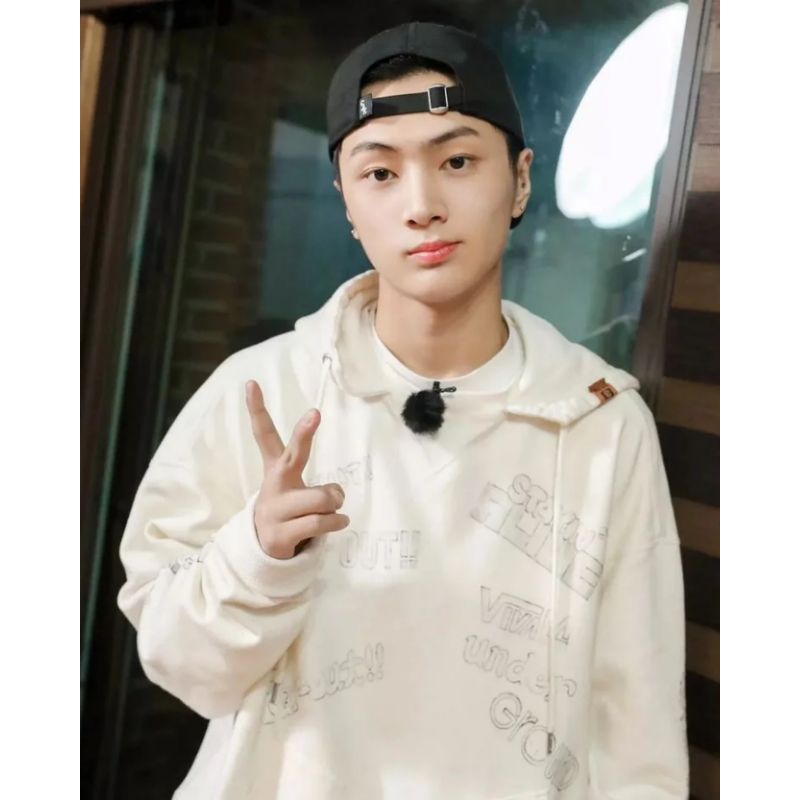 Ready Stock - Hoodie Jay Hyunsuk Enhypen Treasure Sunghoon Jungheon Heeseung Sunoo Jake Ni-Ki Jihoon