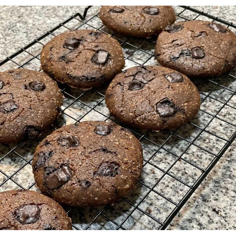 

chocolate cookies soft & crunchy (mohon baca deskripsi)