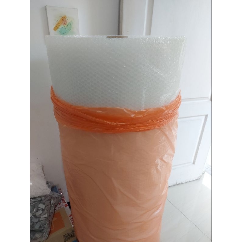 

PLASTIK BUBBLE WARP PELINDUNG PRODUK JAWA TIMUR