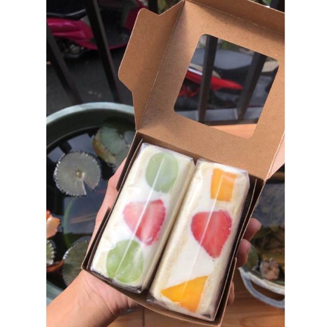 

Fruit Sando Box (Isi 2 Pcs)