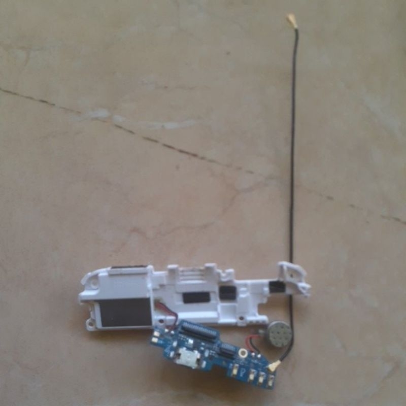 Boot Cas+bazer+kabel sinyal Evercoss S50
