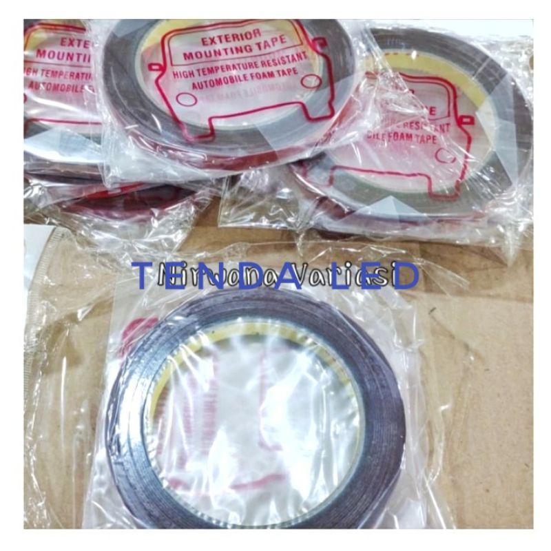 

Lem Bolak Balik Double Tape Merah 5 M X 1 Cm
