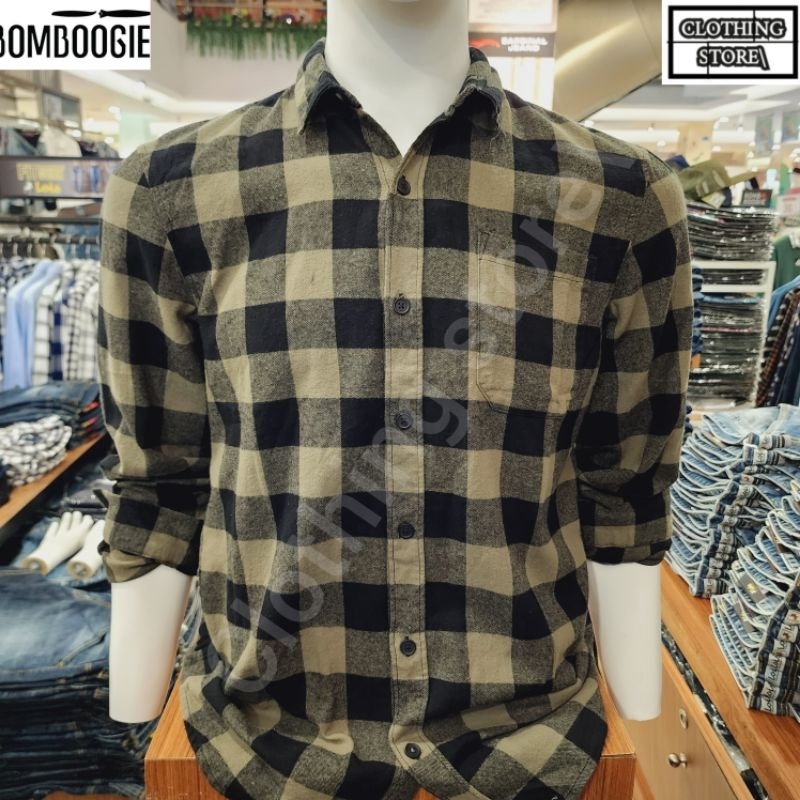 BOMBBOOGIE ORIGINAL kemeja flanel pria lengan panjang hijau 24856B5OZ
