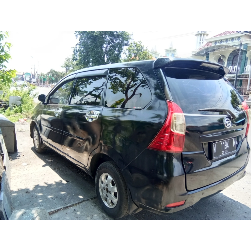 SPOILER MOBIL ALL NEW AVANZA/XENIA WARNA BODY SUDAH TERMASUK LAMPU SPOILER - SPOILER MOBIL ALL NEW A