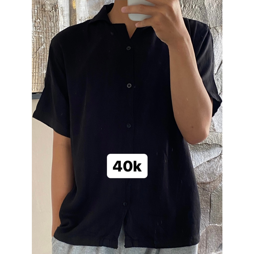 [Preloved] Mickout Project Kemeja Kasual Hitam