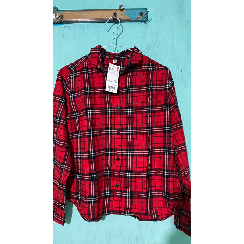 Preloved kemeja flanel uniqlo