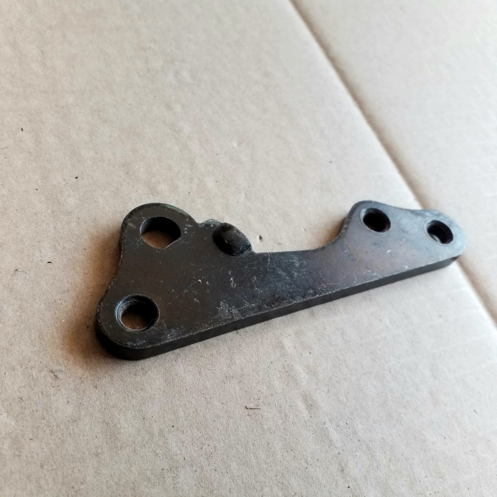 DUDUKAN PANGKON BREKET BRACKET BRAKET KALIPER CALIPER CAKRAM BAWAH HONDA REVO 100 KARISMA SUPRA X FI