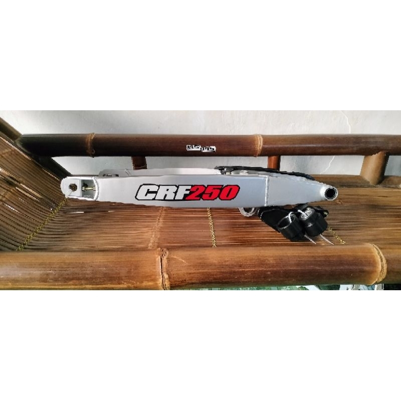 swingarm replika CRF 250 R pnp Yamaha WR 155 original LISLAS