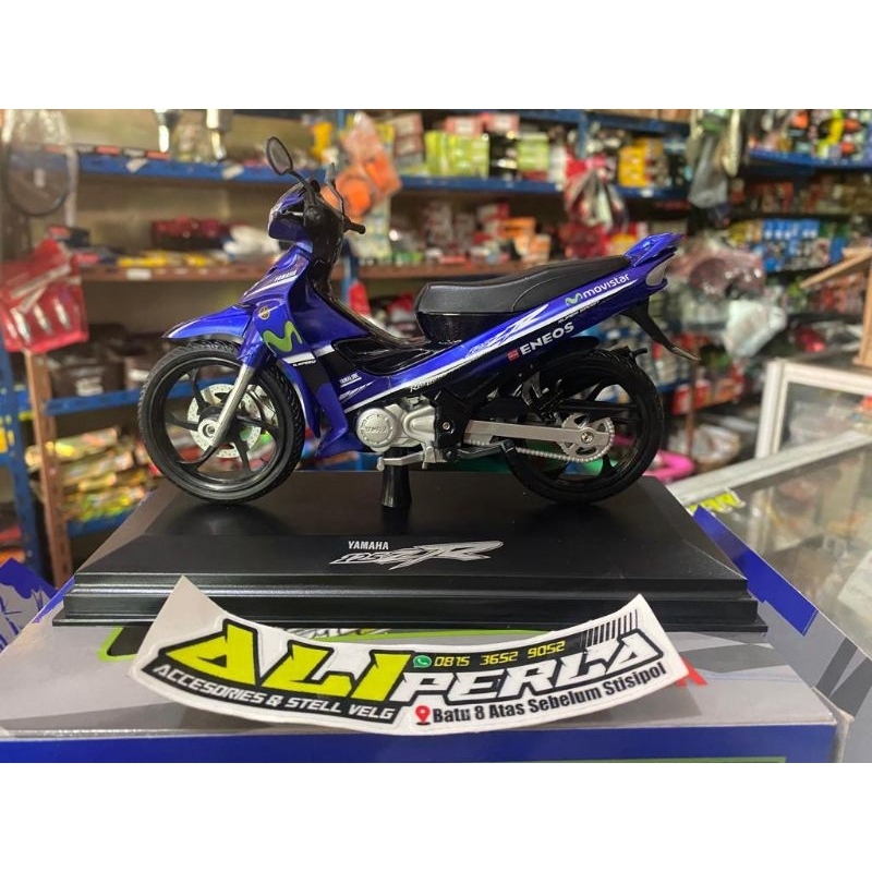 Miniatur Y125Zr Movistar