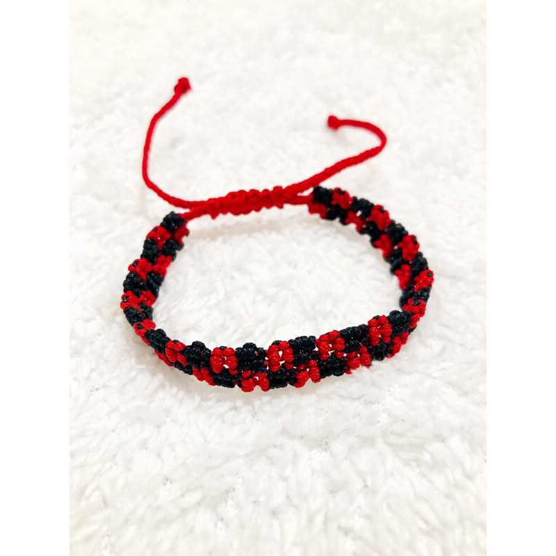 woven macrame bracelet / gelang tali rajut