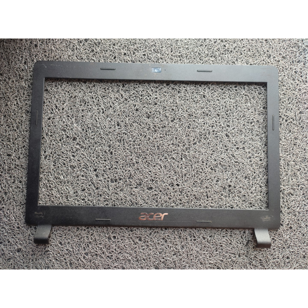 Frame Led Lcd Casing Layar Acer Z3-451 Z3 451