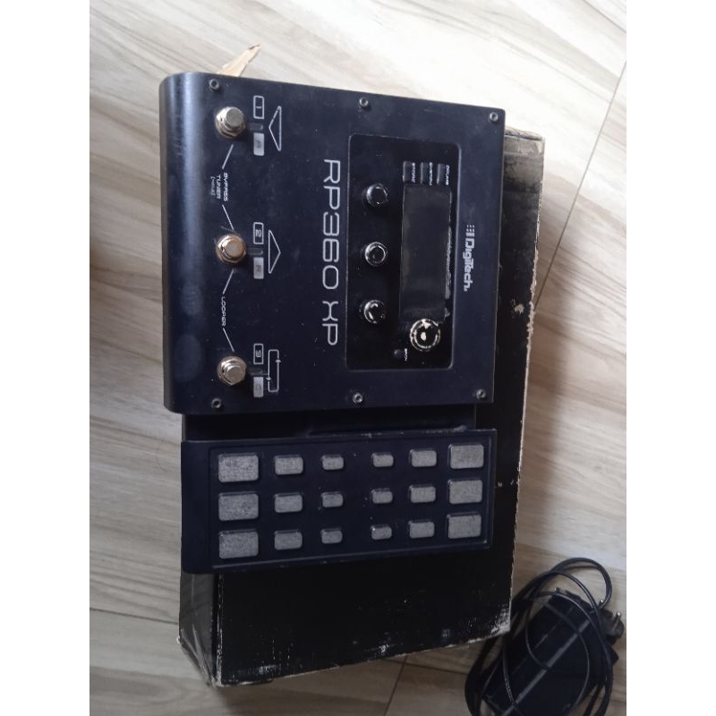 efek gitar Digitech rp360xp
