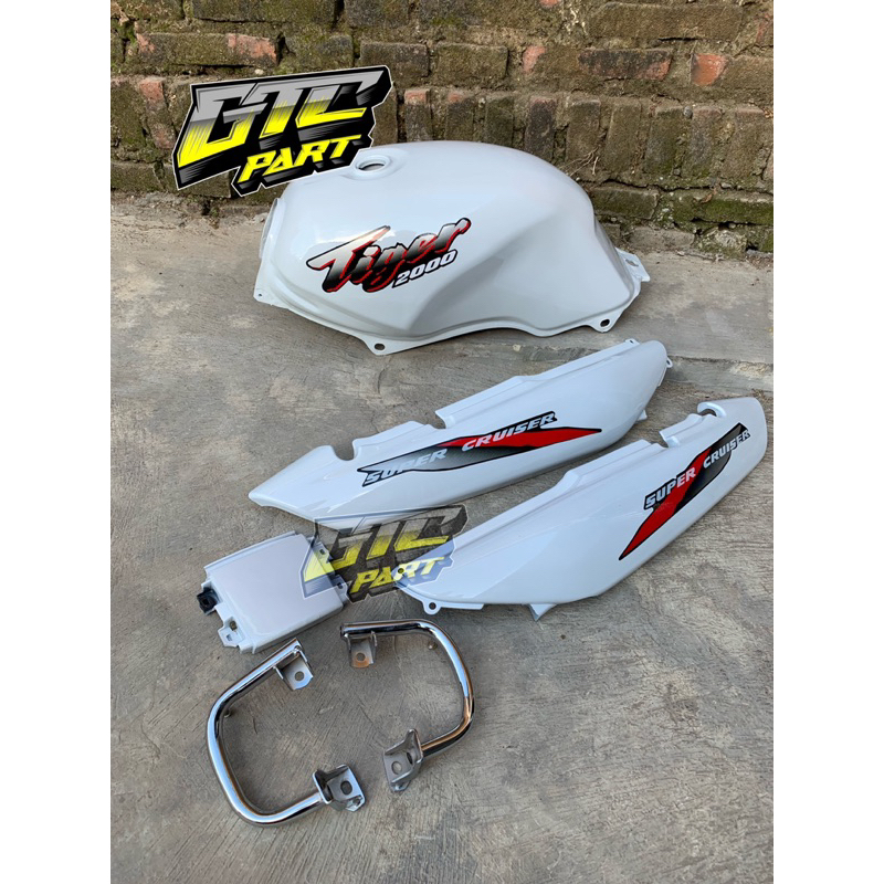 Tangki tiger lama 2000 tengki tiger lawas 2000 warna putih set body stiker set begel