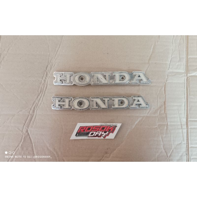 Emblem Tangki CB100 K5 Original Emblem Logo Tangki Tengki Honda CB100 K5 Cb100 K5 K4 Original Lepasa