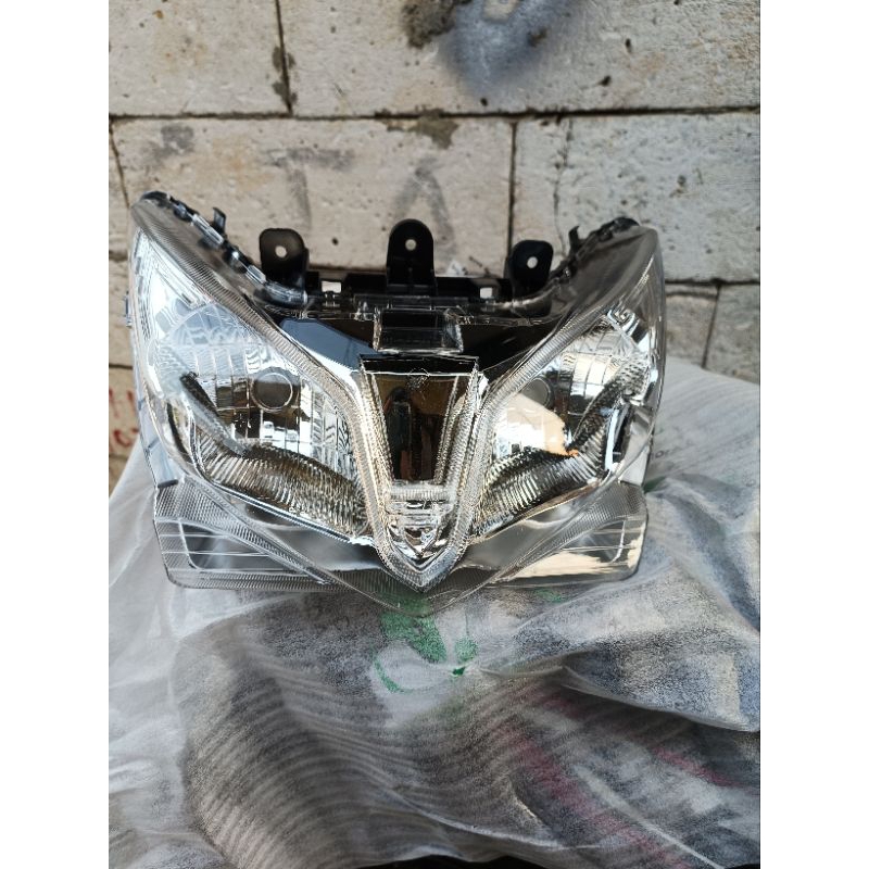 reflektor lampu depan vario 125 techno old ori merk vr46