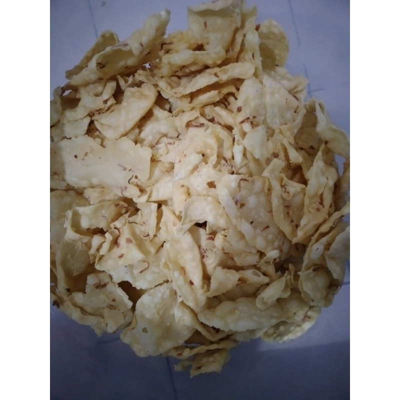 

Kue Bawang / Keripik Bawang