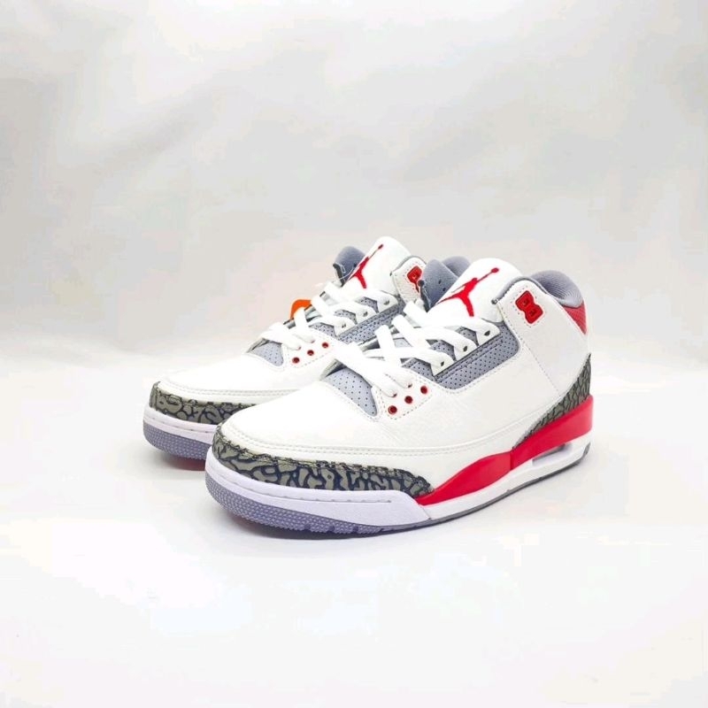 Air Jordan 3 Retro white fire red black