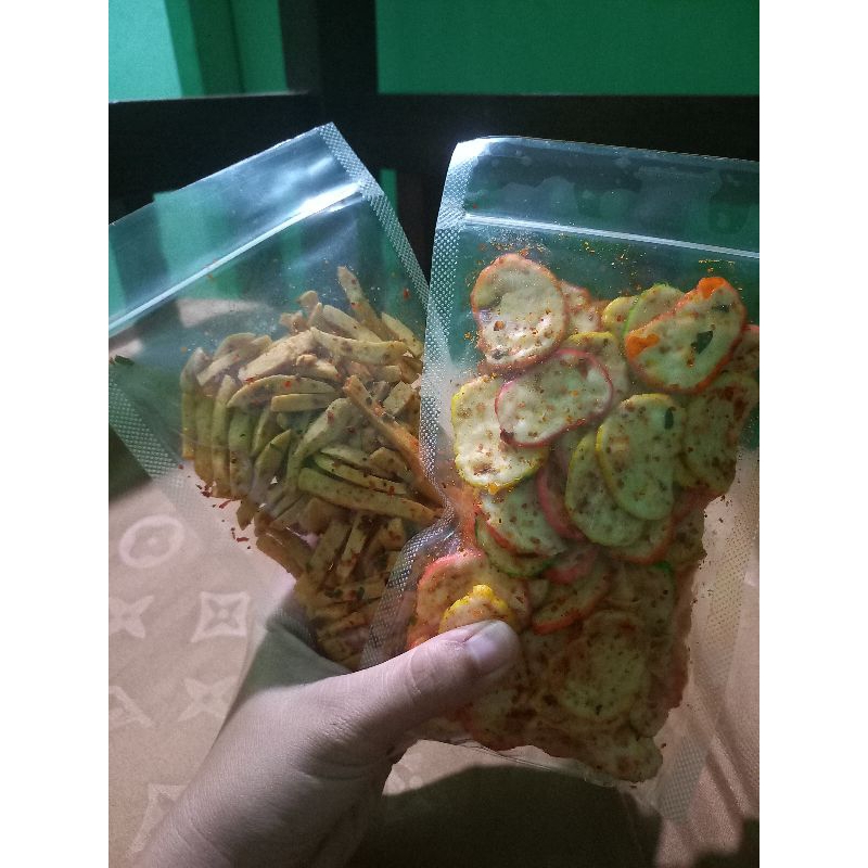 

Basreng pedas daun jeruk