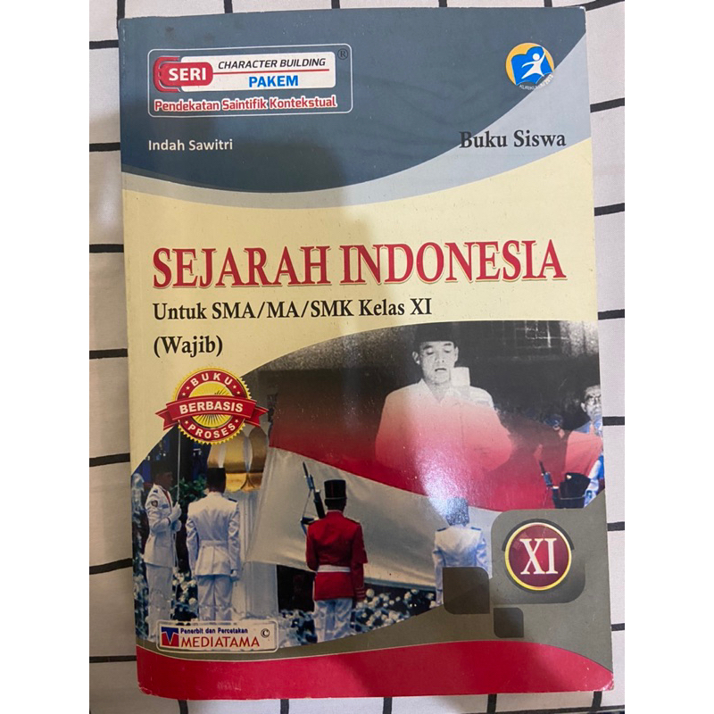 BUKU PAKET SEJARAH INDONESIA WAJIB MEDIATAMA SMA KELAS 11/ KELAS 2 SMA