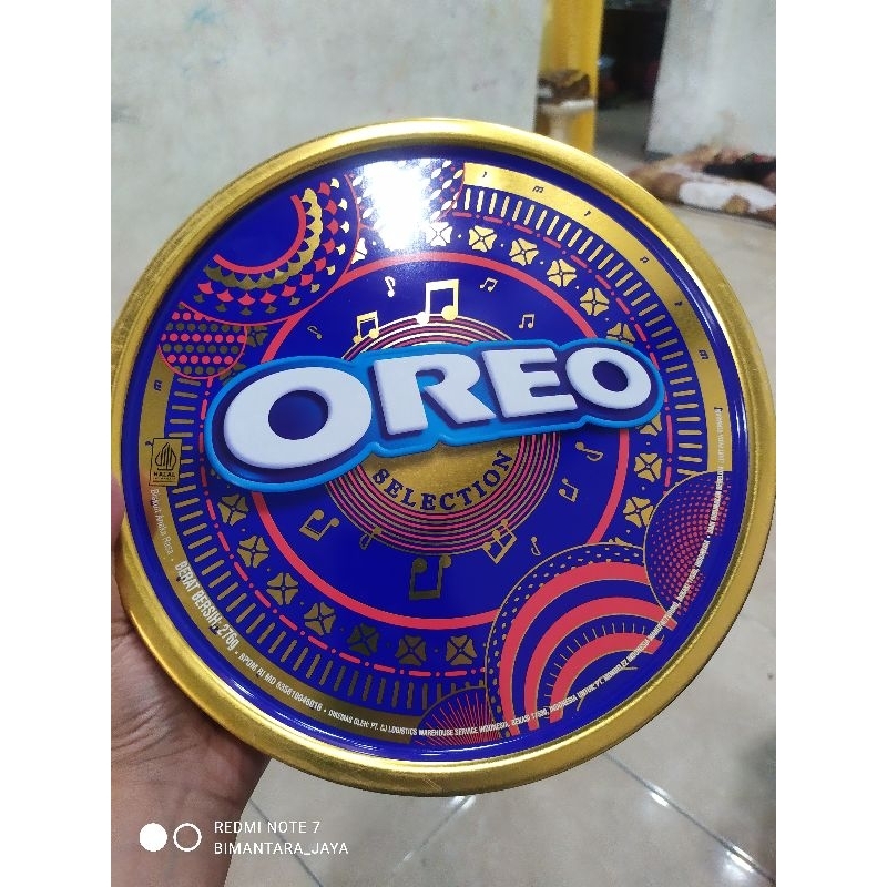 oreo selection kaleng 276 gr