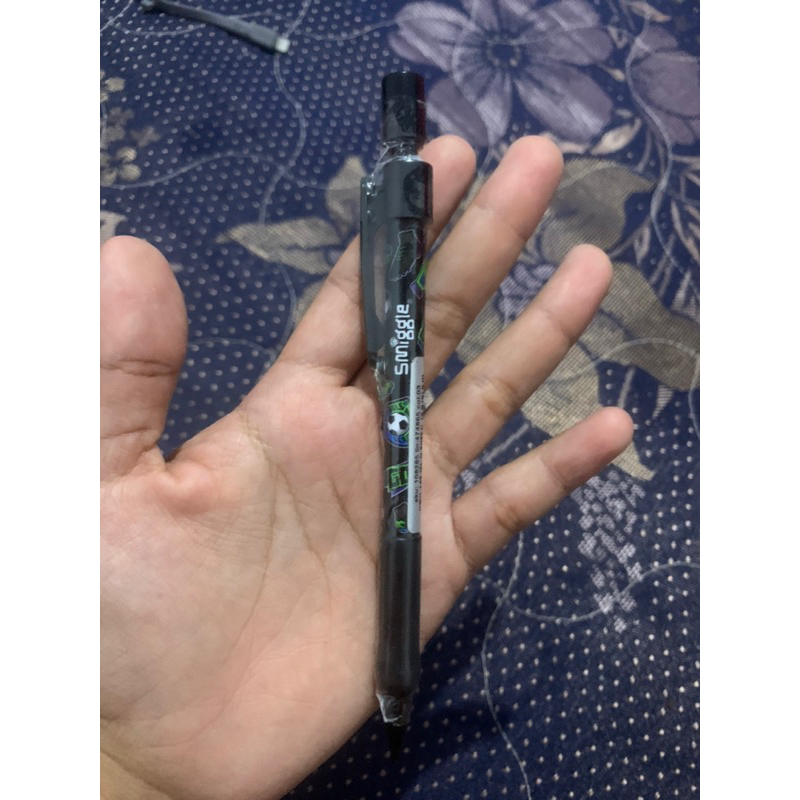 

Pensil Mekanik Smiggle