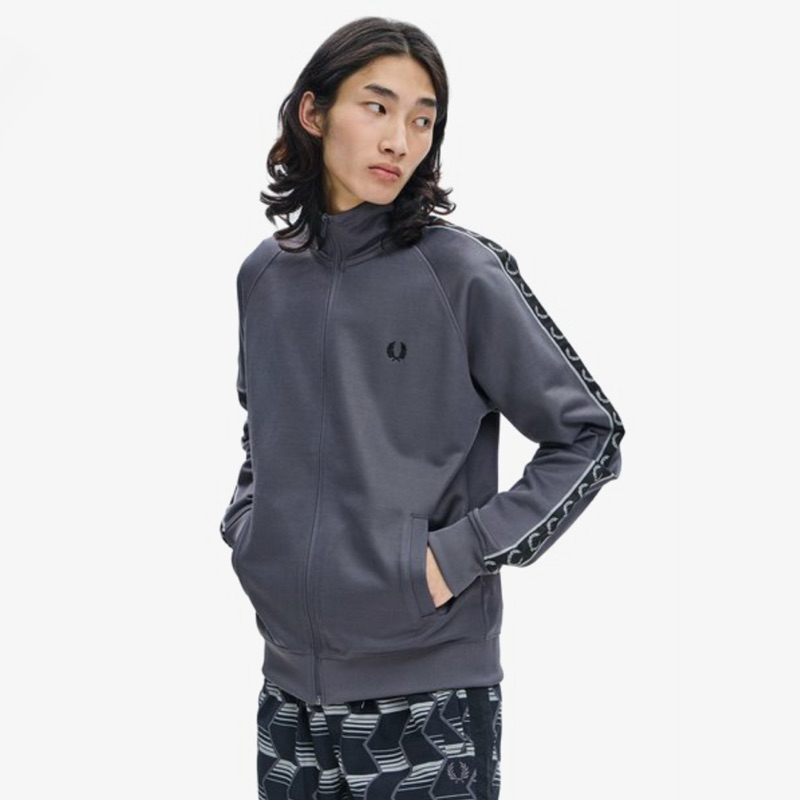Fred Perry Contrast Taped Tracktop Original In Grey