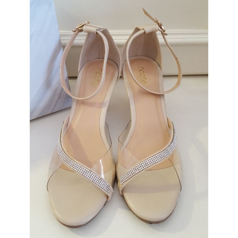 Sepatu pesta wanita Noche