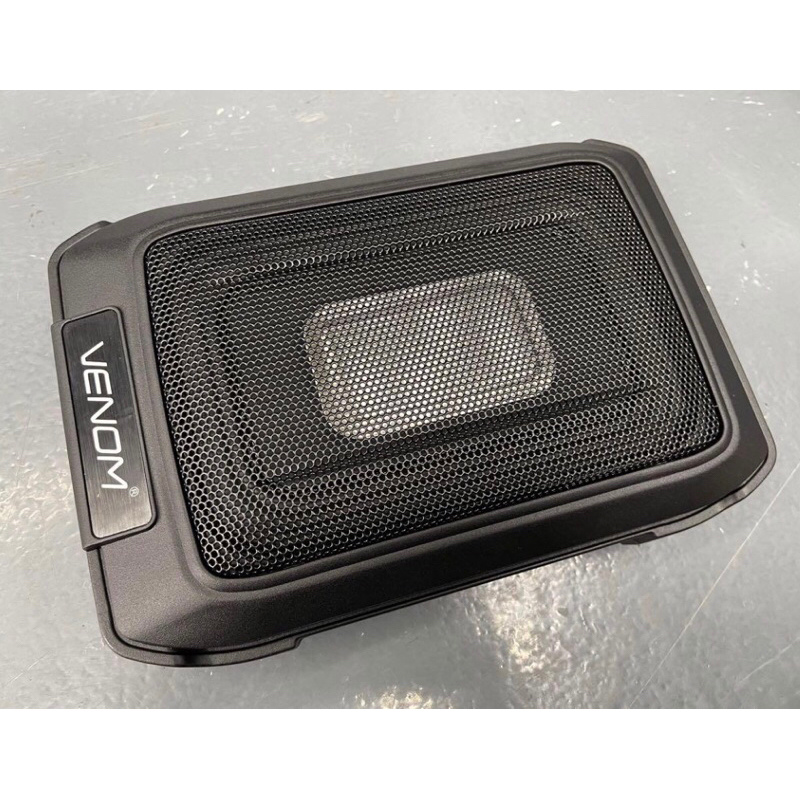 Subwoofer Kolong aktif venom slim 8inch