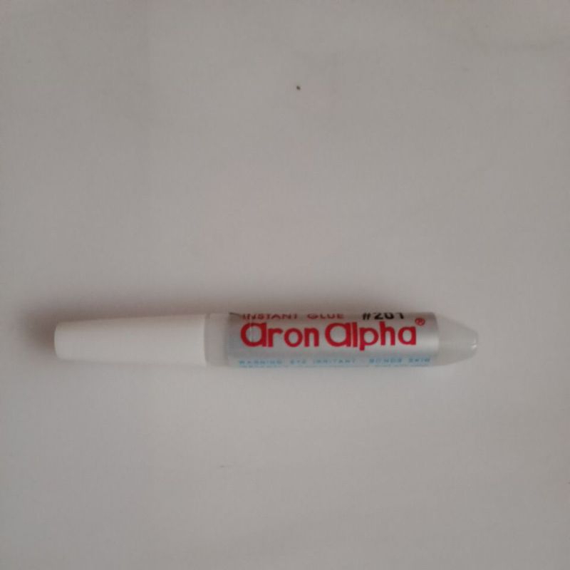 

lem instan Aron alpha 2gr